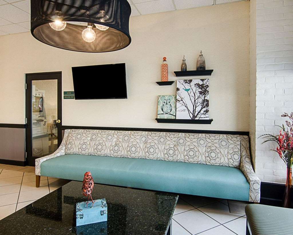 Quality Inn Lewisburg Interior photo